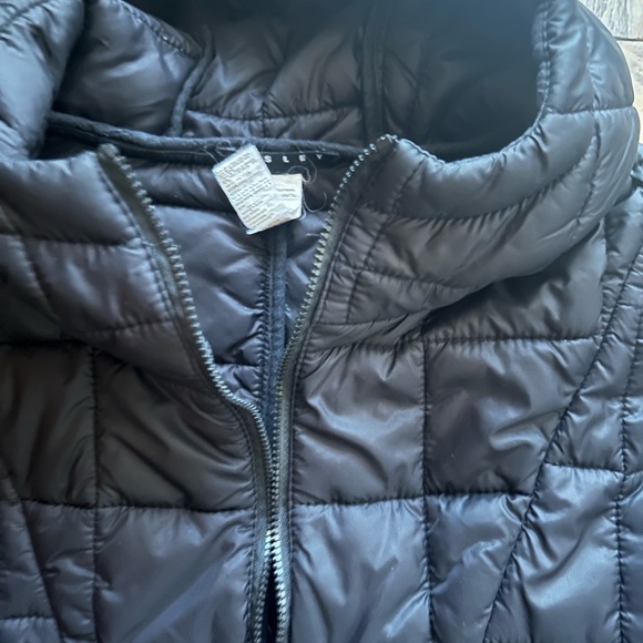 Sisley Black Quilted Outerwear - Picture 9 of 14